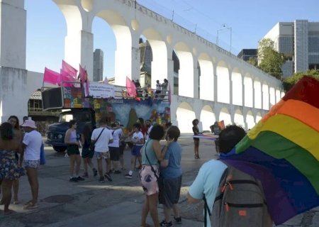REGRAS DEFINEM TRATAMENTO DE PESSOAS LGBTQIA+ EM PRIVAÇÃO DE LIBERDADE
