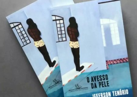 O AVESSO DA PELE: LIVROS RETIRADOS RETORNAM ÀS BIBLIOTECAS DE MS