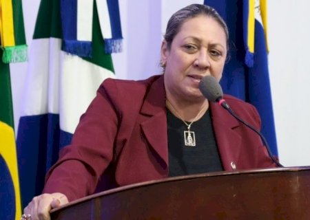 TANIA CRISTINA COBRA ESCLARECIMENTOS AO ATENDIMENTO NOTURNO NAS UNIDADES BÁSICAS DE SAÚDE