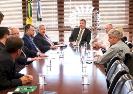 COM AÇÕES HABITACIONAIS E DE SANEAMENTO BÁSICO EM EXPANSÃO, GOVERNO DE MS E CAIXA DEFINEM PROJETOS