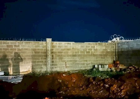 EMPRESÁRIO PROCURA POLÍCIA APÓS COMÉRCIO SER ALVO DE VANDALISMO EM DOURADOS