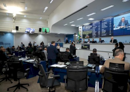 SUSPEITA DE PROPINA DE R$ 1 MILHÃO A VEREADOR ABALA CÂMARA DA CAPITAL