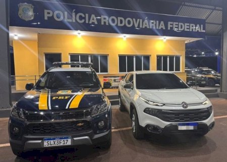 VEÍCULO FURTADO EM RECIFE É RECUPERADO DURANTE ABORDAGEM EM RODOVIA