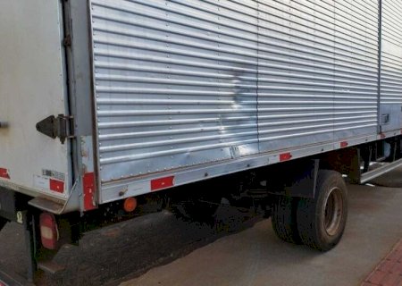 ADOLESCENTE DE 16 ANOS MORRE APÓS COLIDIR MOTO CONTRA CAMINHÃO EM DOURADOS