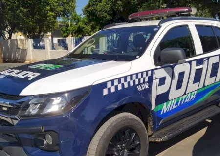 HOMEM DORME EM RUA, É CONFUNDIDO COM MORTO E POLÍCIA MILITAR É ACIONADA
