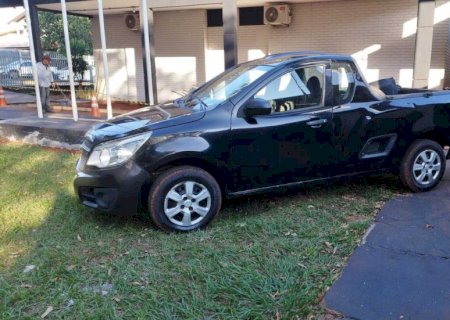 CASAL É PRESO COM VEÍCULO CARREGADO COM DROGAS NA BR-163
