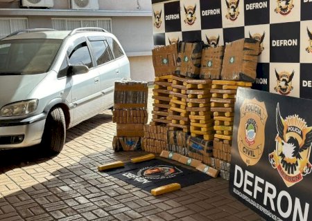 POLÍCIA APREENDE MAIS DE MEIA TONELADA DE DROGA NA MS-164