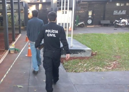 DURANTE BUSCA E APREENSÃO, POLÍCIA PRENDE ADVOGADO COM MACONHA E MUNIÇÃO