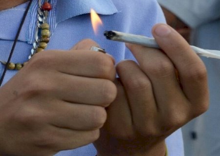SUPREMO FIXA 40G DE MACONHA PARA DIFERENCIAR USUÁRIO DE TRAFICANTE