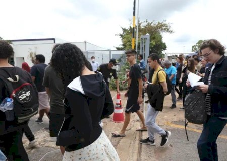ESTUDANTES TÊM ATÉ ESTA SEXTA-FEIRA PARA SE INSCREVER NO ENEM