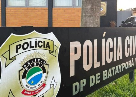 HOMEM AGRIDE COMPANHEIRA POR COMPRA DE R$ 97 EM MERCADO
