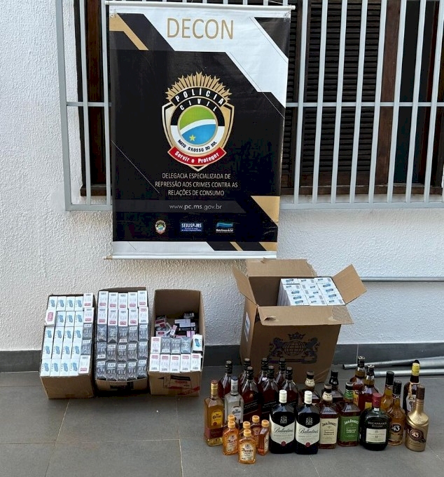 EMPRESA É FECHADA E CINCO SÃO AUTUADOS EM OPERAÇÃO CONTRA COMÉRCIO ILEGAL DE CIGARRO