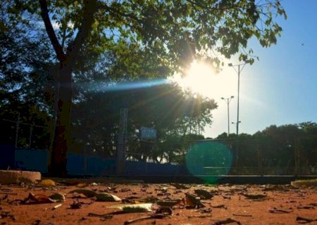 DOURADOS ENTRA EM FAIXA DE ALERTA COM RISCO DE UMIDADE CHEGAR A 12% NESTA QUARTA