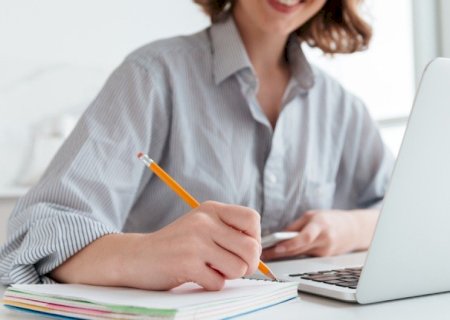 CURSO GRATUITO DE CAPACITAÇÃO EM INGLÊS PARA QUALIFICAR ATENDIMENTO A TURISTAS É OFERTADO