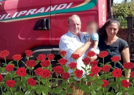 MORTOS EM ACIDENTE NA BR-163 SEGUIAM PARA DOURADOS DESCARREGAR CARGA DE SOJA