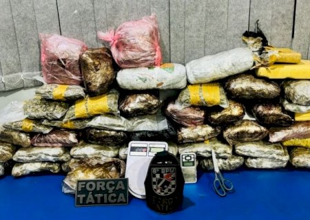 APÓS TENTATIVA DE FUGA, TRAFICANTE É PRESO DENTRO DE APARTAMENTO USADO PARA ARMAZENAR DROGAS
