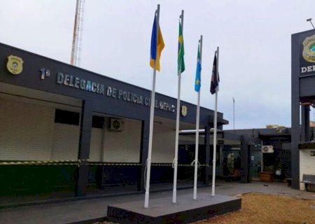 CAMINHONETE CAPOTADA COM MAIS DE 1T DE DROGAS É ENCONTRADA ENTRE DOURADOS E ITAHUM