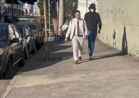 MAIS UM JOGADOR DE FUTEBOL É PRESO SUSPEITO DE ESTUPRO DE ADOLESCENTE