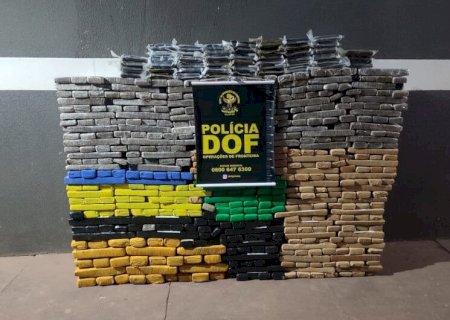 VEÍCULO COM CARGA MILIONÁRIA DE MACONHA E HAXIXE MARROQUINO É APREENDIDO EM PONTA PORÃ