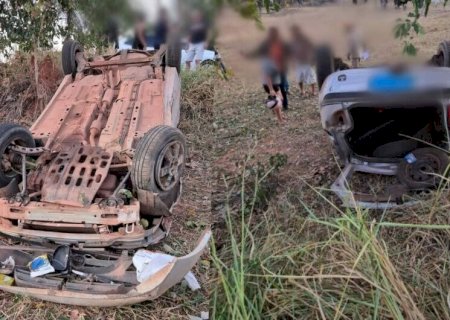 MOTORISTA FICA FERIDO APÓS CAPOTAMENTO NA 'CURVA DA MORTE' EM AQUIDAUANA