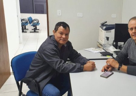 PRESIDENTE DO SINDICATO DOS BANCÁRIOS FAZ VISITA A GERÊNCIA REGIONAL DO TRABALHO EM DOURADOS