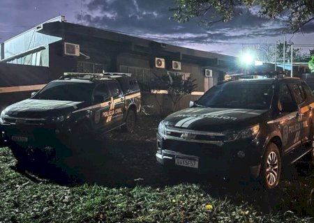 TRIO SUSPEITO DE ENVOLVIMENTO NO ASSASSINATO DE HOMEM A FACADAS É PRESO