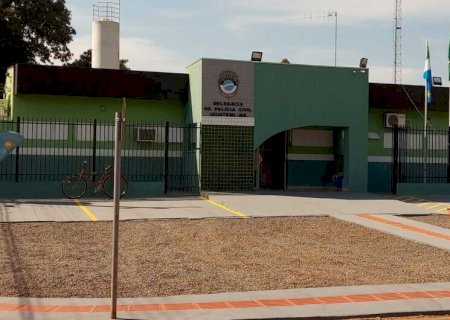 FORAGIDO É PRESO POR VIOLÊNCIA DOMÉSTICA E TEM MANDADO DE PRISÃO DE 22 ANOS CUMPRIDO
