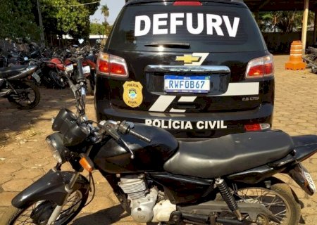 INDIVÍDUO É PRESO EM FLAGRANTE NA POSSE DE MOTOCICLETA ADULTERADA