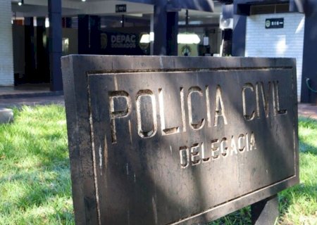 IDOSO TEM R$ 40 MIL, MEDALHA E PASSAPORTES FURTADOS EM RESIDÊNCIA; INQUILINO É SUSPEITO