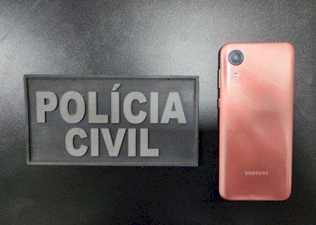 CASAL É PRESO POR FURTAR CELULAR EM SUPERMERCADO E FORMATAR APARELHO PARA REUTILIZAR