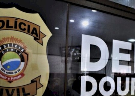 ESTACIONAMENTO NA REGIÃO CENTRAL DE DOURADOS CAUSA CONFUSÃO ENTRE CONDUTORES