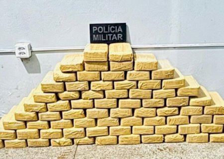 BOLIVIANO É PRESO TRANSPORTANDO MAIS DE 70 TABLETES DE PASTA BASE DE COCAÍNA
