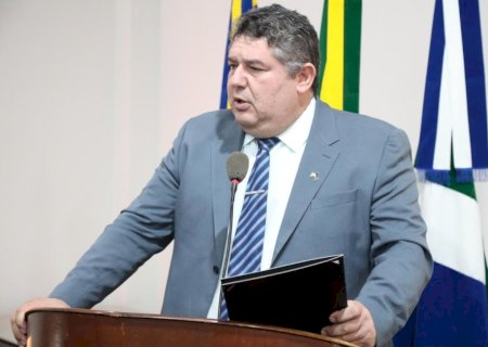 VEREADORES DE DOURADOS MANIFESTAM APOIO À LUTA DOS POLICIAIS CIVIS DE MATO GROSSO DO SUL POR REAJUSTE SALARIAL E MELHORES CONDIÇÕES DE TRABALHO