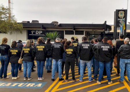 POLICIAIS PROMETEM ENDURECER MOVIMENTO PARA PRESSIONAR GOVERNO POR REAJUSTE