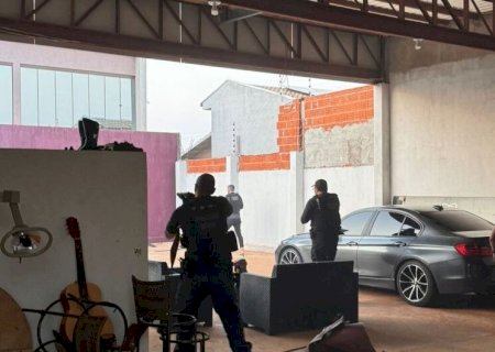 GRUPO QUE EXTORQUIA COMERCIANTES LOCAIS É DESARTICULADO EM OPERAÇÃO