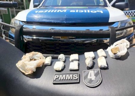 POLÍCIA INTENSIFICA POLICIAMENTO, APREENDE DROGAS E PRENDE HOMEM POR TRÁFICO
