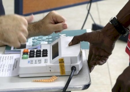 MAIS CINCO DEPUTADOS SE ELEGEM PARA PREFEITO; INCLUINDO O PRIMEIRO TURNO, FORAM 11 OS ELEITOS