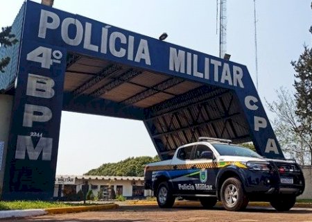 HOMEM É PRESO PELA PM POR VIOLÊNCIA DOMÉSTICA E INJÚRIA RACIAL