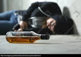 PAI É PRESO APÓS FILHA DAR ENTRADA EM HOSPITAL EM COMA ALCOÓLICO