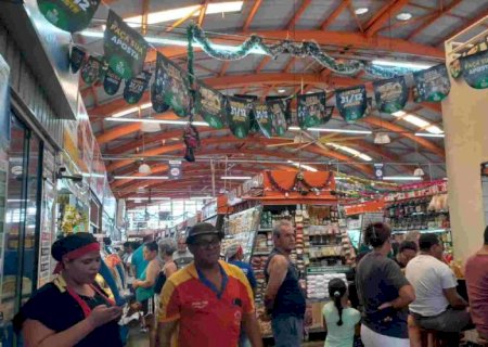 PRESA POR RACISMO CONTRA SEGURANÇA E POLICIAL NO MERCADÃO GANHA LIBERDADE