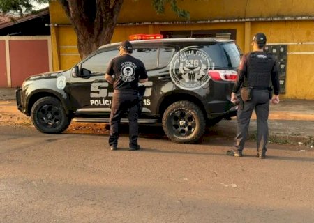 EM DOURADOS, JOVEM É PRESA ACUSADA APLICAR GOLPE DO FALSO PIX EM LOJAS DE GRIFE