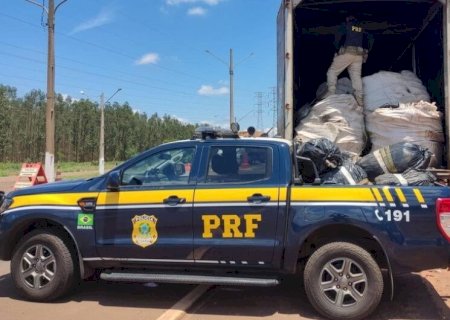 CAMINHÃO CARREGADO COM MAIS DE 250 KG DE SKUNK É ABORDADO NA BR-158