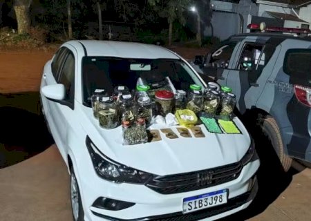 ‘LABORATÓRIO’ É DESCOBERTO APÓS SUSPEITO TENTAR FUGIR DE ABORDAGEM DA POLÍCIA