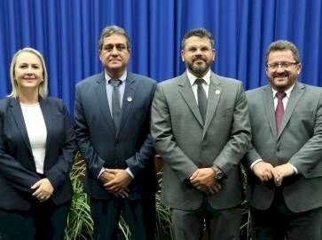 CÂMARA REPROGRAMA DATAS DE SESSÕES NO MÊS