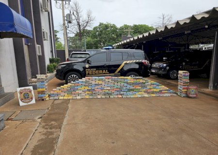 PF APREENDE MAIS DE 400 QUILOS DE COCAÍNA EM CARGA DE SUCATA