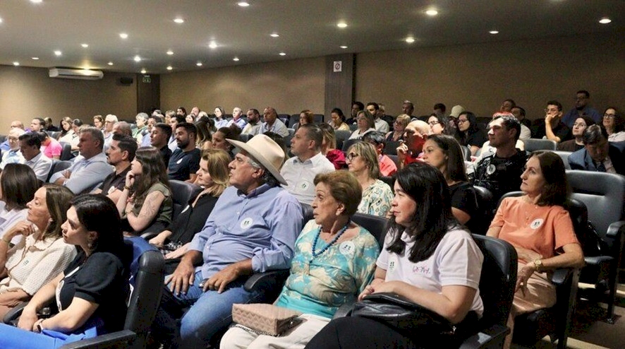 MP SOCIAL CERTIFICA EMPRESAS E ENTREGA R$ 111 MIL PARA HOSPITAL EM DOURADOS
