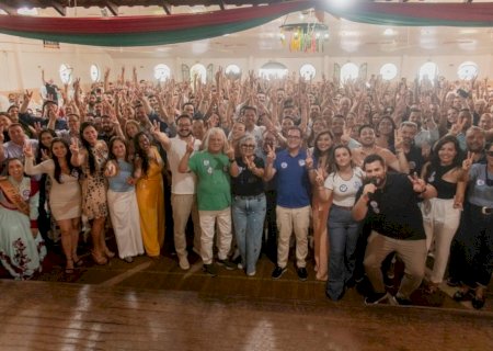 “GRANDE REUNIÃO” DE EDNA BONELLI RECEBEU MAIS DE 700 ADVOGADOS