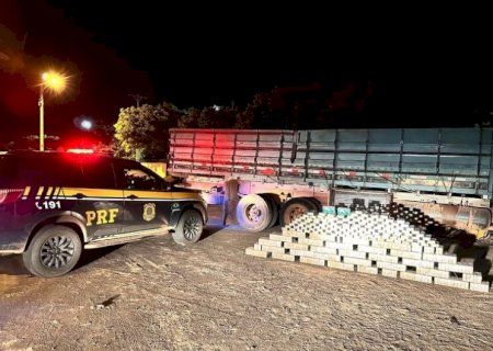 MOTORISTA É PRESO TRANSPORTANDO QUASE MEIA TONELADA DE COCAÍNA