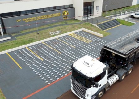 POLÍCIA APREENDE OUTRA CARGA DE MEIA TONELADA DE COCAÍNA EM MS