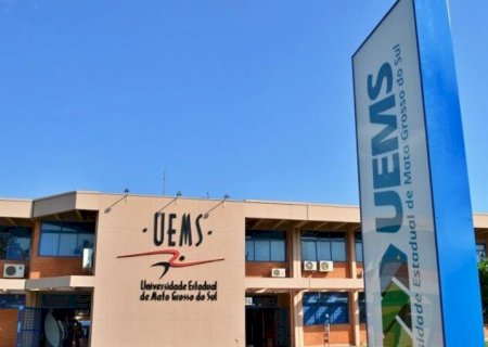 UEMS ABRE PROCESSOS SELETIVOS PARA DOCENTES TEMPORÁRIOS COM SALÁRIOS DE ATÉ R$ 10,2 MIL